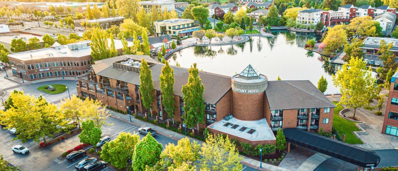 Century Hotel Tualatin Exterior photo